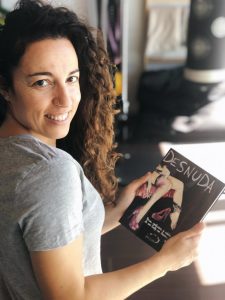 Fotografía de Van, colaboradora e inspiración para los relatos de la obra.