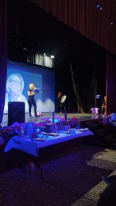 8 de marzo presentación Desnuda y GDZ en Santa Oliva