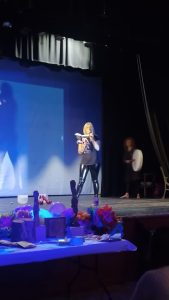 Día de la mujer presentación de Desnuda y GDZ en Santa Oliva